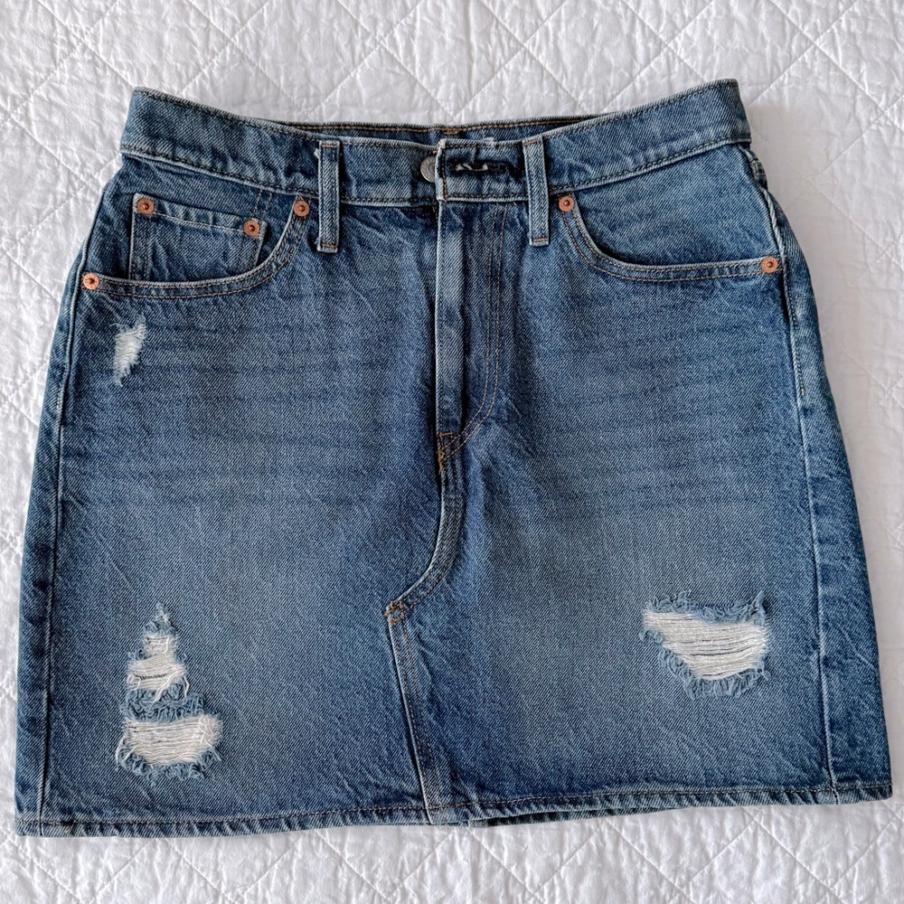 Levi’s Blue Mini Pencil Skirt with Distressed Denim